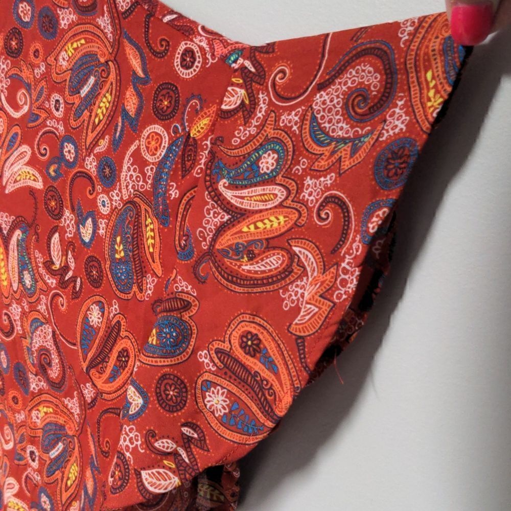 Loft Paisley Print Drop Shoulder Flutter Sleeve - Picture 2 of 6